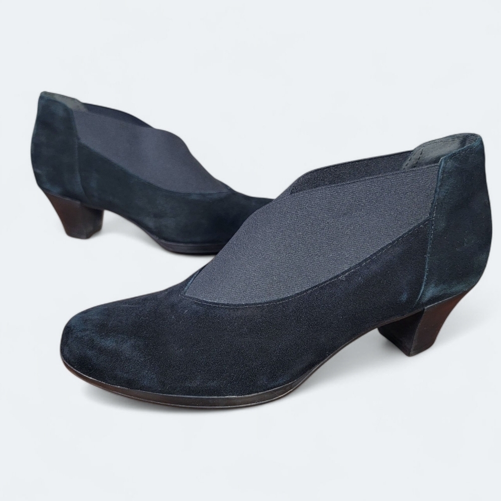 Munro Black Heels Women's Shoes Size 7.5